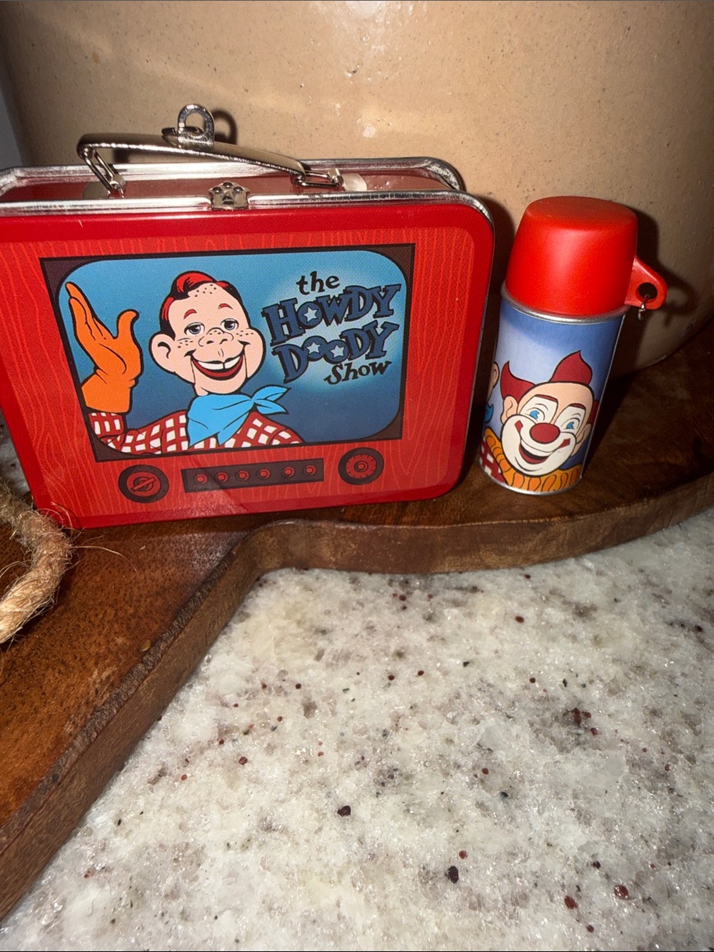 Hallmark Red Howdy Doody Lunchbox and Red Clown Thermos Set